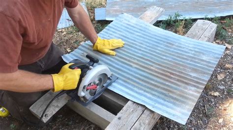 how to cut corrugated roofing